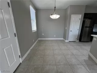 Photo #3: 2625319 Listing 