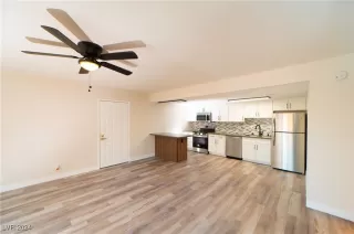 Photo #6: 2625320 Listing