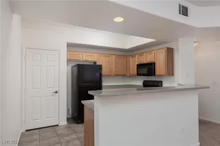 Photo #6: 2625324 Listing 