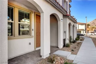 Photo #2: 2625333 Listing 