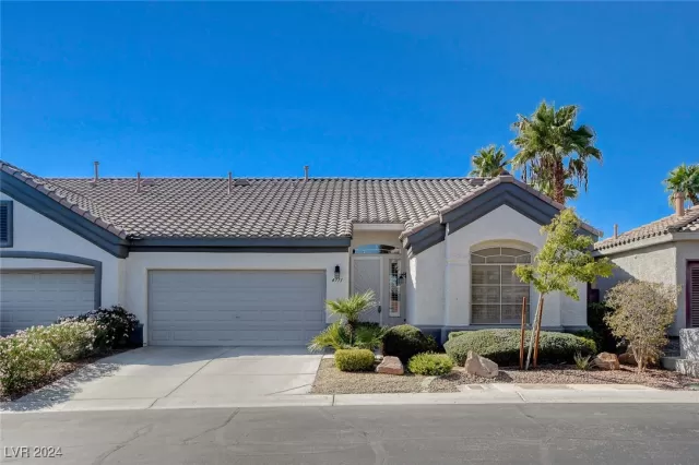 MLS: 2625351 Condo For Sale