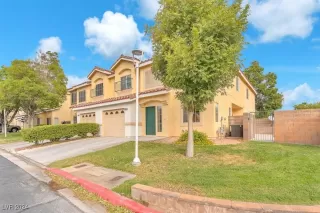 Photo #1: 2625383 Listing