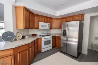 Photo #6: 2625393 Listing 