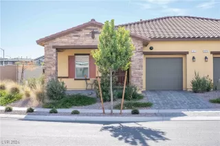 Photo #1: 2625400 Listing 