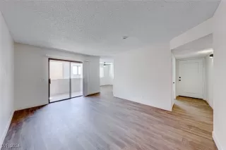 Photo #3: 2625428 Listing 