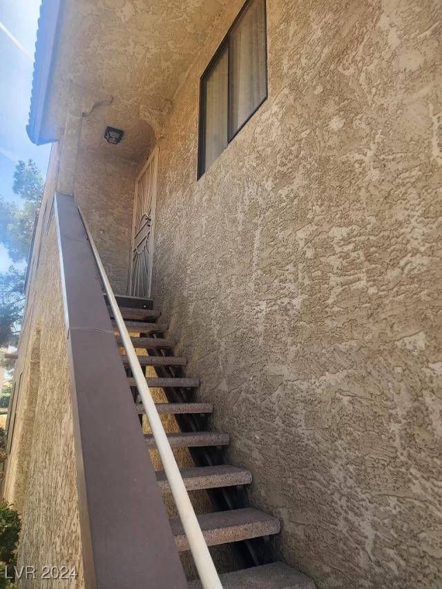 MLS: 2625490 Condo For Sale