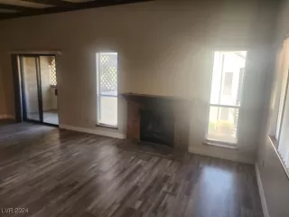 Photo #2: 2625490 Listing 