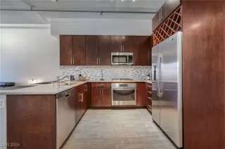 Photo #5: 2625514 Listing 