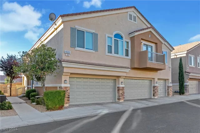 MLS: 2625578 Condo For Sale