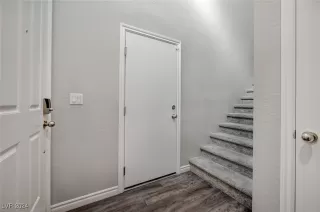 Photo #6: 2625580 Listing