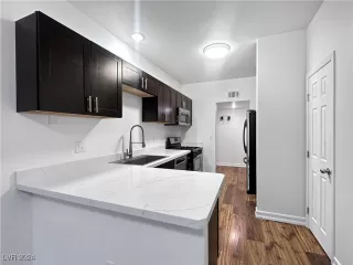 Photo #2: 2625613 Listing 