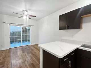 Photo #5: 2625613 Listing 