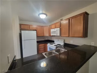 Photo #5: 2625635 Listing 