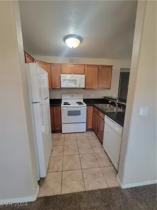 Photo #6: 2625635 Listing 