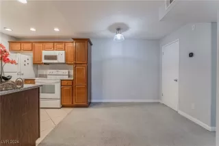 Photo #6: 2625687 Listing 