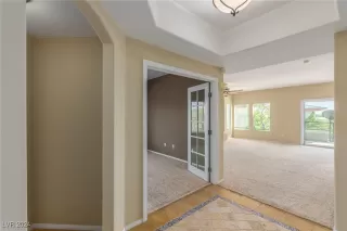 Photo #6: 2625690 Listing