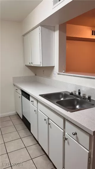 Photo #5: 2625712 Listing 