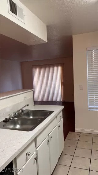 Photo #6: 2625712 Listing 