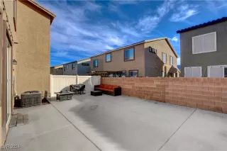 Photo #6: 2625717 Listing