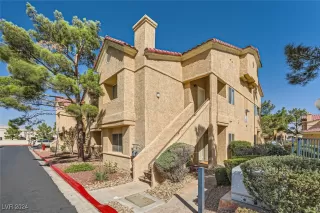 Photo #1: 2625722 Listing