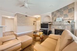 Photo #6: 2625722 Listing