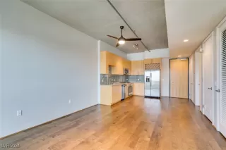 Photo #2: 2625757 Listing