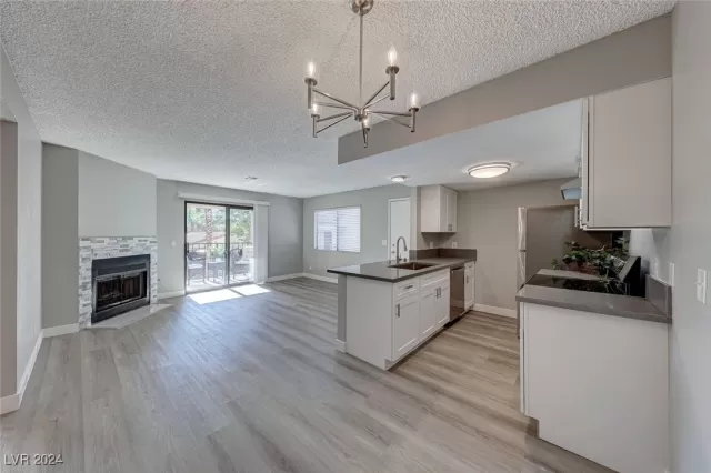 MLS: 2625762 Condo For Sale