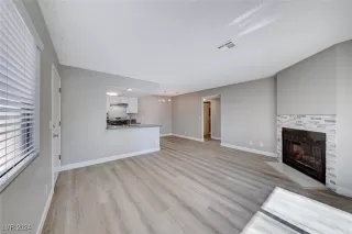 Photo #2: 2625762 Listing