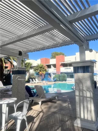 Photo #2: 2625768 Listing 