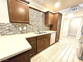 Photo #4: 2625769 Listing 