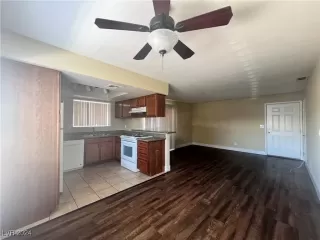 Photo #4: 2625775 Listing 