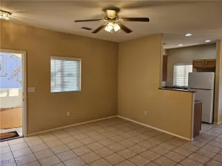 Photo #2: 2625784 Listing