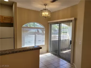 Photo #5: 2625784 Listing