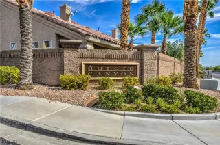 Photo #1: 2625795 Listing 