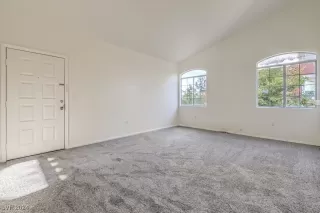 Photo #5: 2625832 Listing