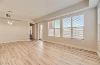 Photo #2: 2625857 Listing