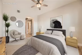 Photo #6: 2625857 Listing