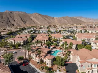 Photo #1: 2625895 Listing