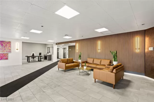 MLS: 2625922 Condo For Sale