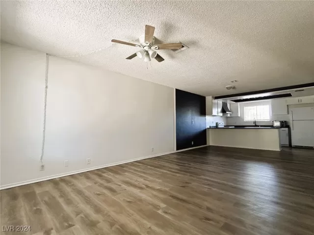 MLS: 2625929 Condo For Sale
