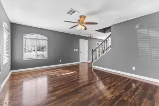 Photo #3: 2625938 Listing 