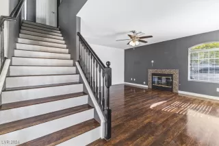 Photo #5: 2625938 Listing 