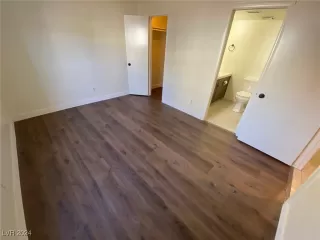 Photo #6: 2625945 Listing 