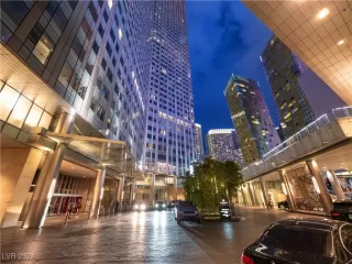 Photo #4: 2625949 Listing 