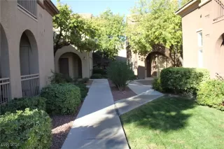 Photo #1: 2625965 Listing 