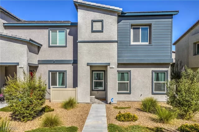 MLS: 2625987 Condo For Sale