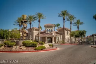 Photo #5: 2626028 Listing