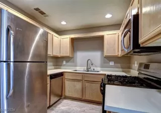 Photo #2: 2626043 Listing 