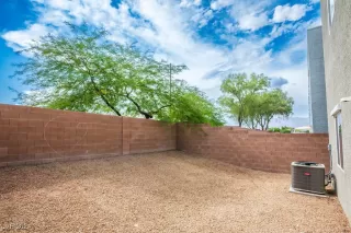 Photo #2: 2626082 Listing