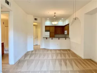 Photo #3: 2626124 Listing 